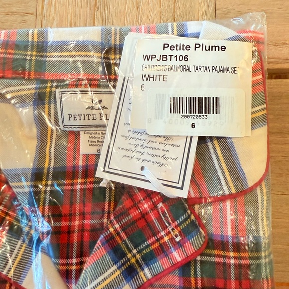 NWT PETITE PLUME Holiday Christmas Pajama Set in Balmoral Tartan, 6 - Picture 6 of 7
